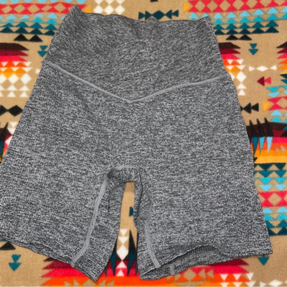 Colsie Gray Bike Shorts High-Waisted Moisture-Wicking